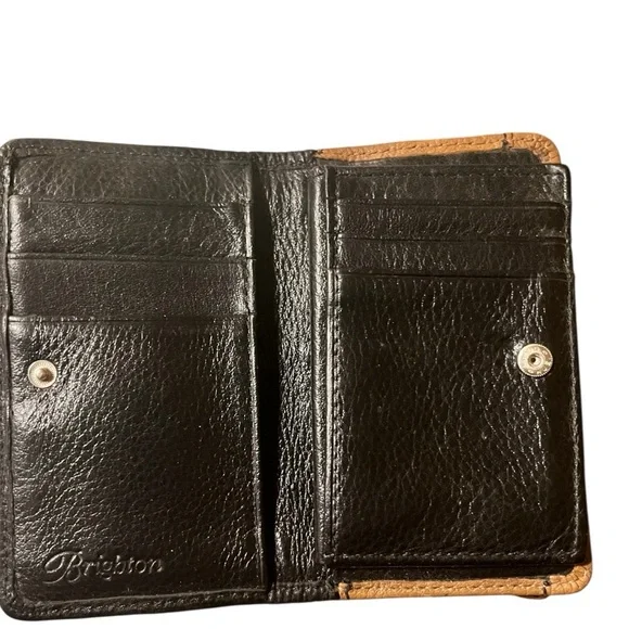 Brighton Western-Style Wallet - Picture 4 of 4